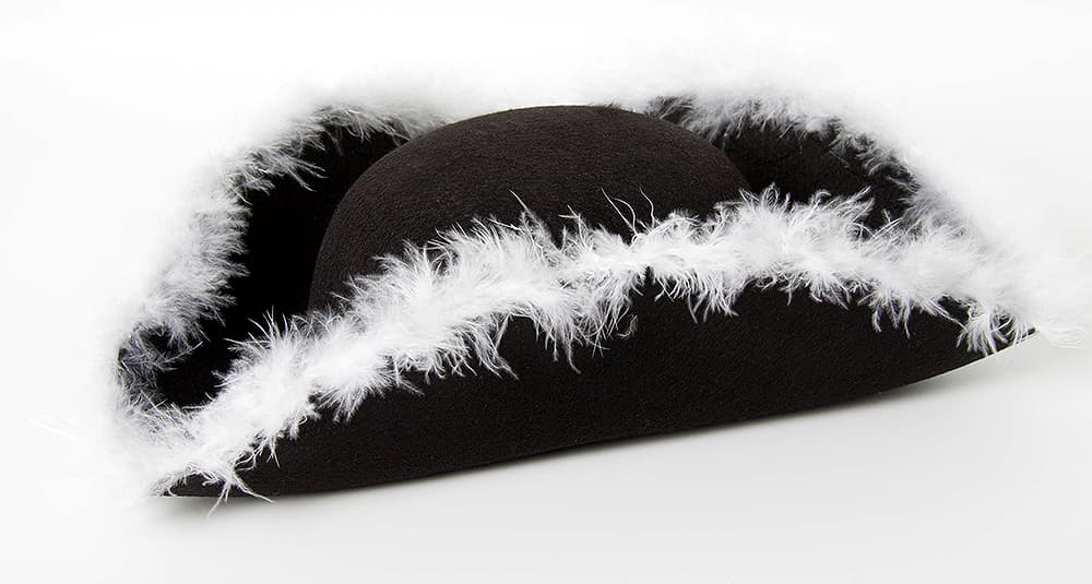 Шляпа фетр треуголка Мушкетёр