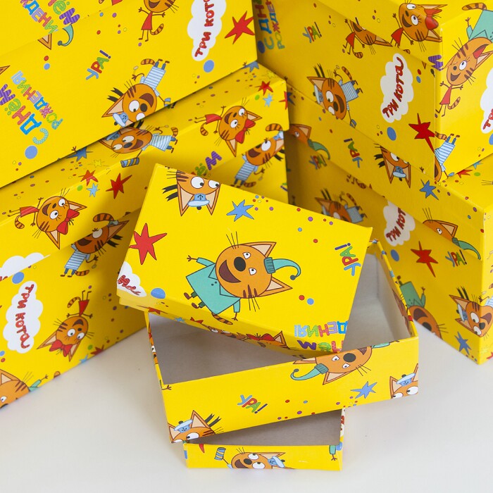 Коробка Прямоугольник 35х25х11см Три Кота С Днем Рождения! Желтый