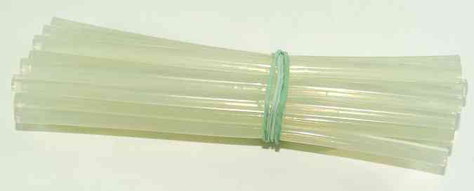 Клеевые стержни для пистолета тонкие (короткие 20см)