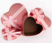 Коробка сердце 18х17х8см Фактурный узор с бантом Розовый